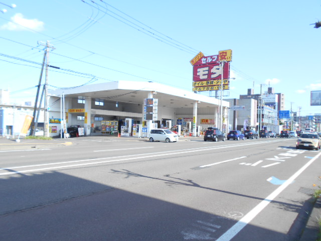 モダ石油Ｒ１２白石サービス・ステーション
