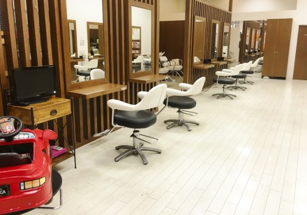 カラージャック坂東店