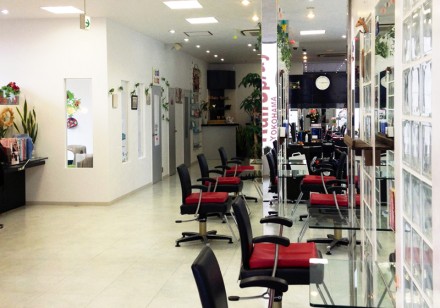 ヘアスプレー与野駅前店