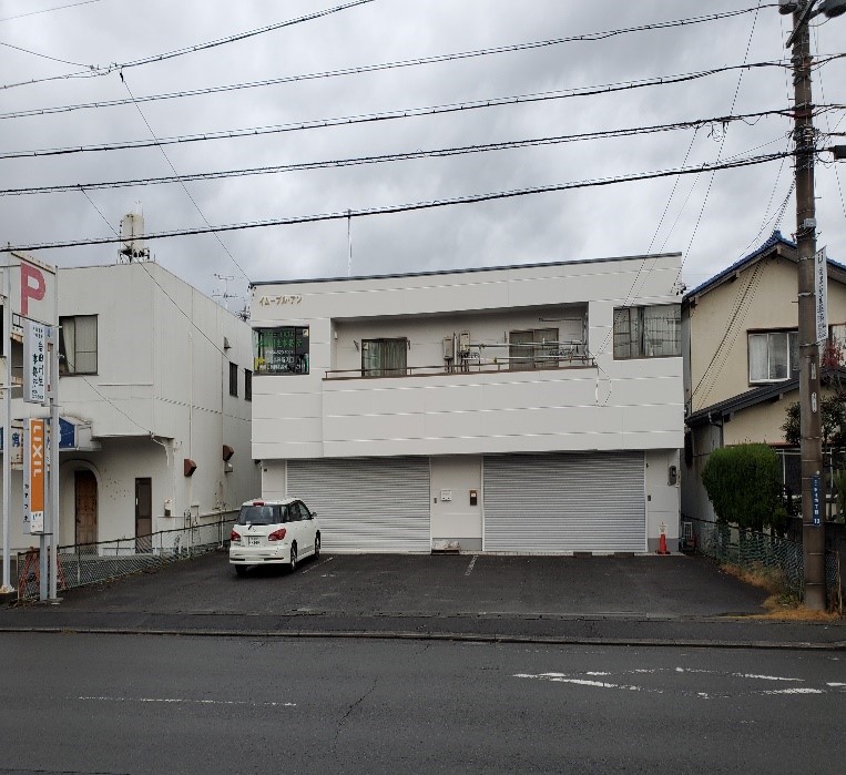 岩田州生事務所