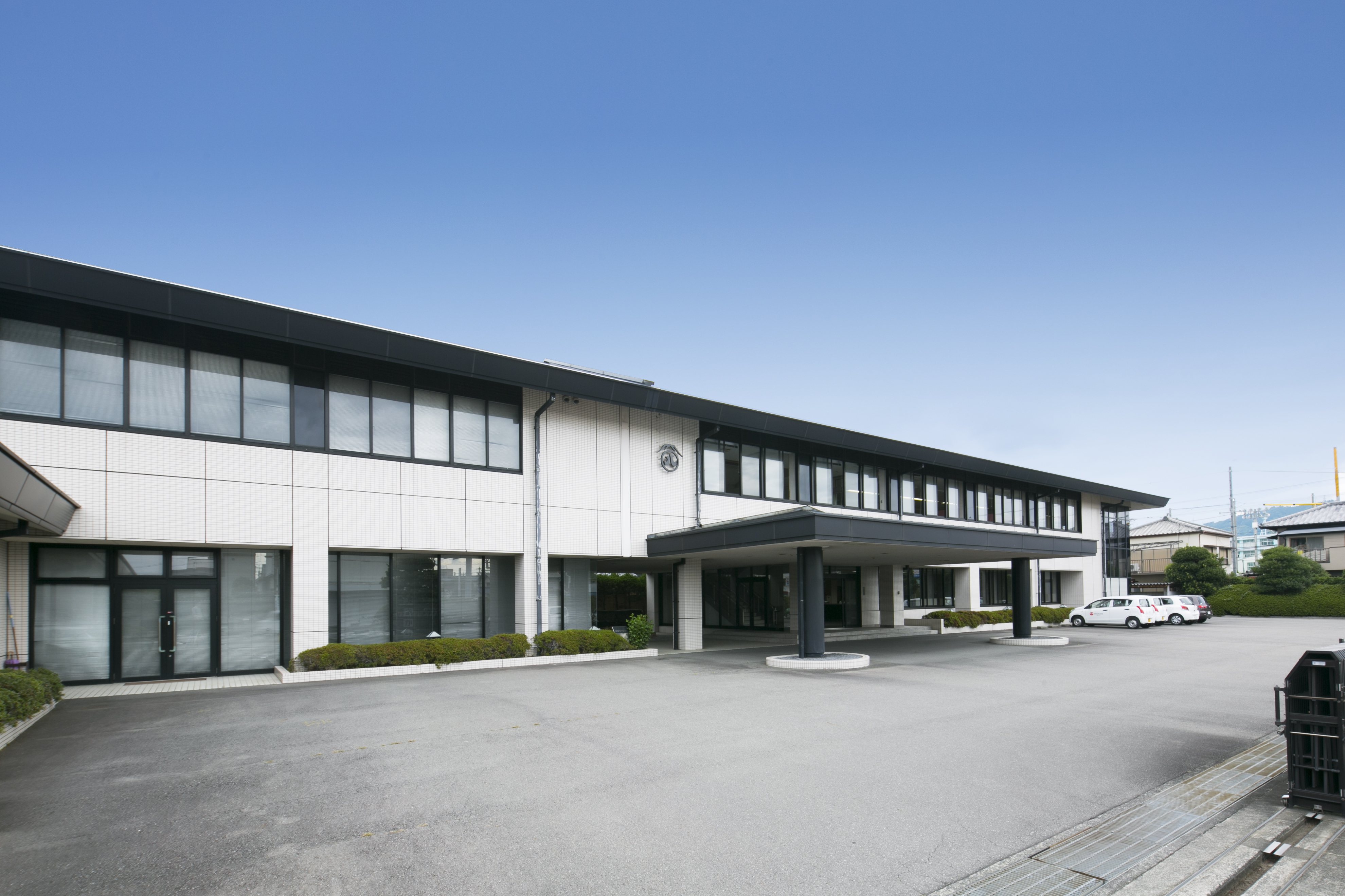 株式会社柳屋本店本社／営業