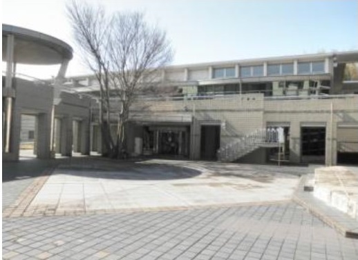 安濃図書館