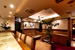 ラウンジエトワール