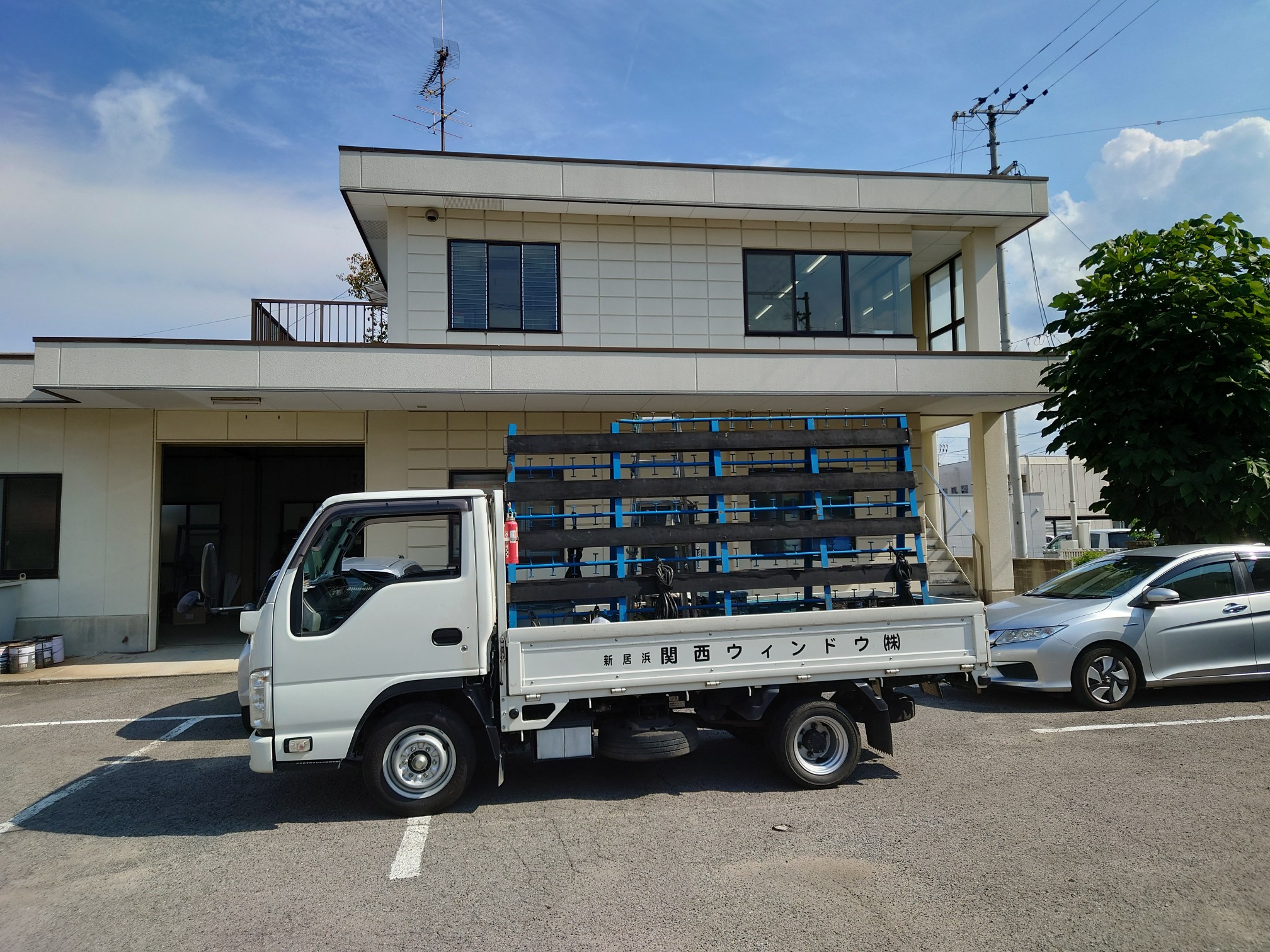 関西ウィンドウ株式会社