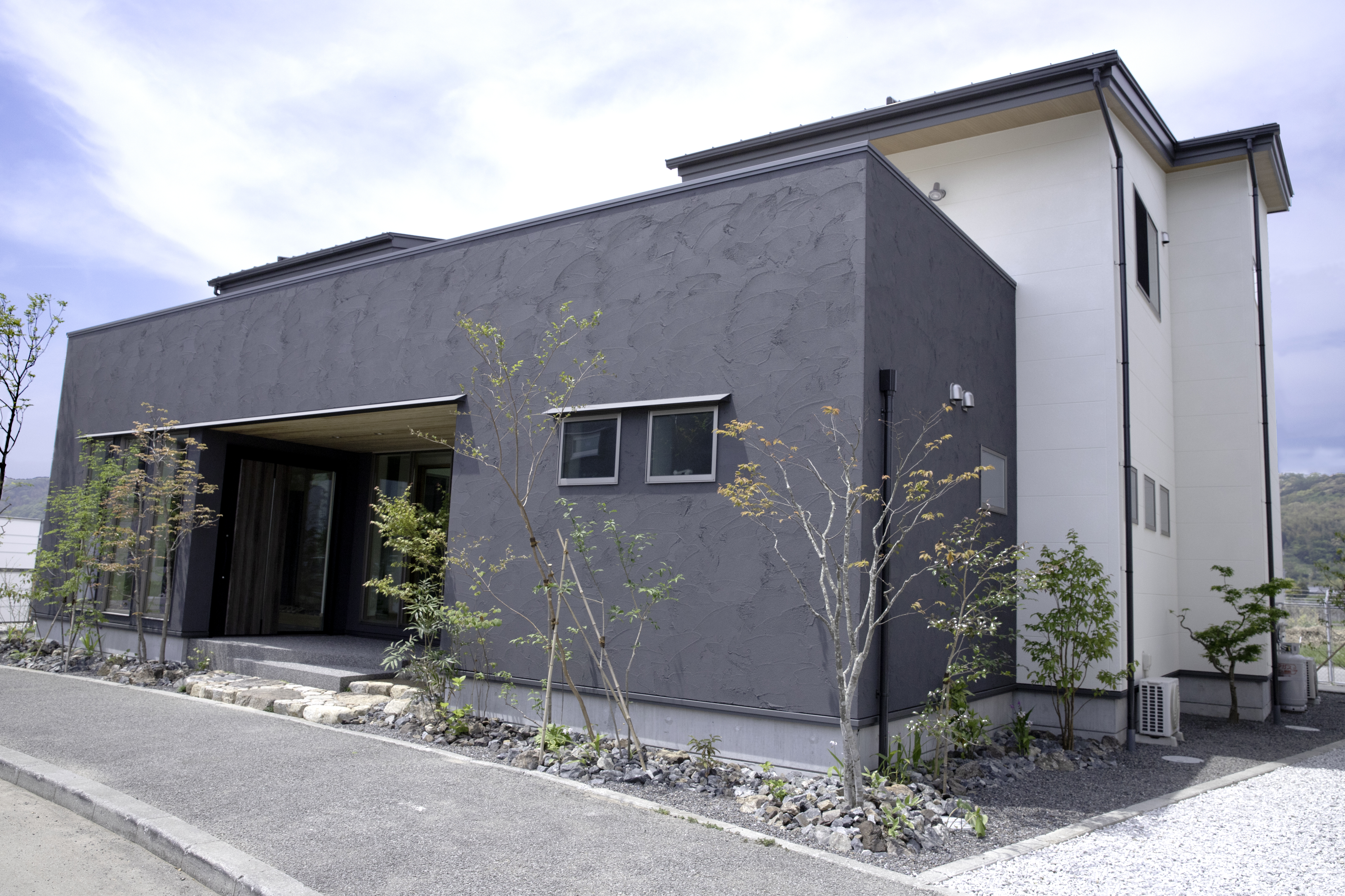 記念住宅株式会社