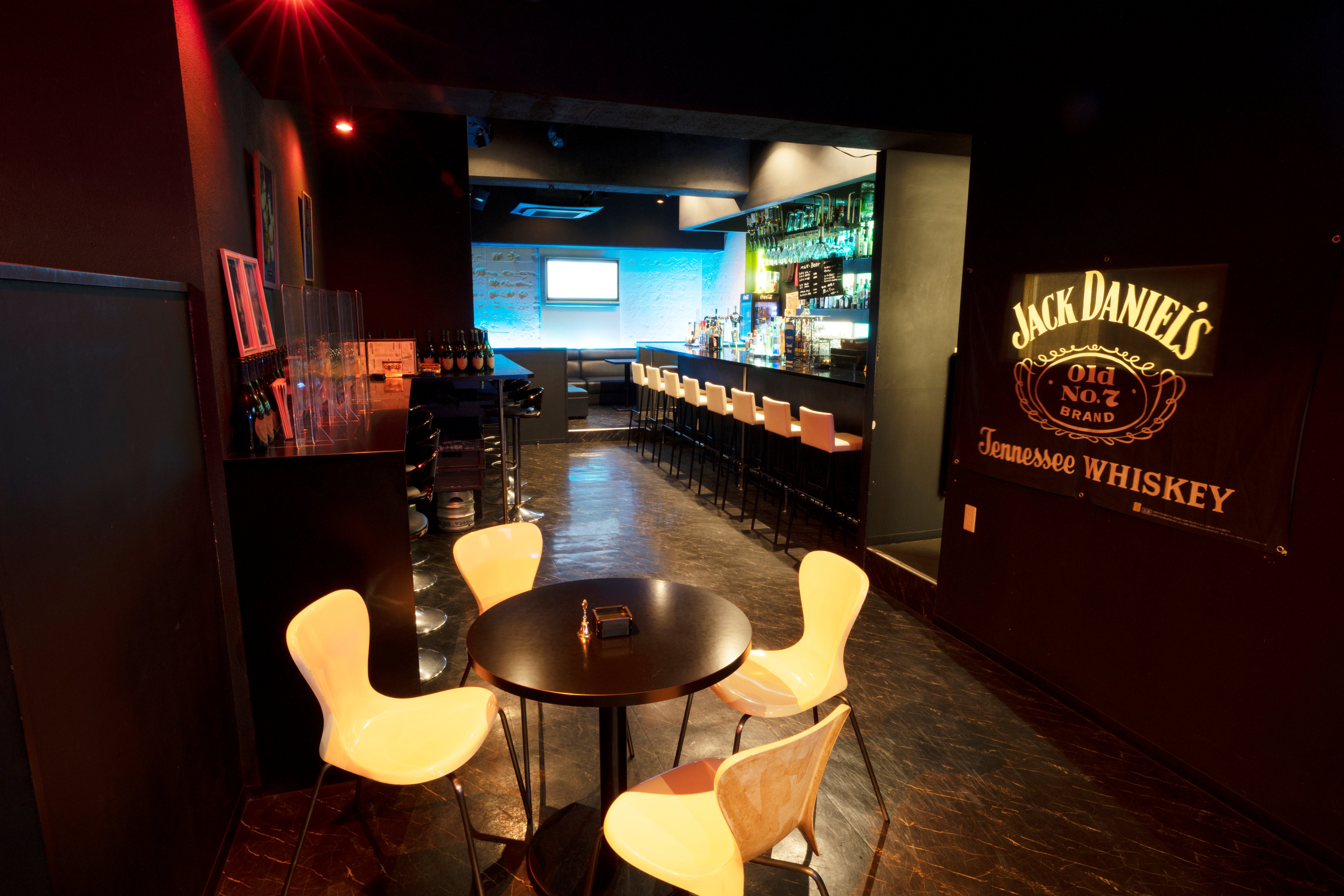 ８０’ｓＢＡＲ