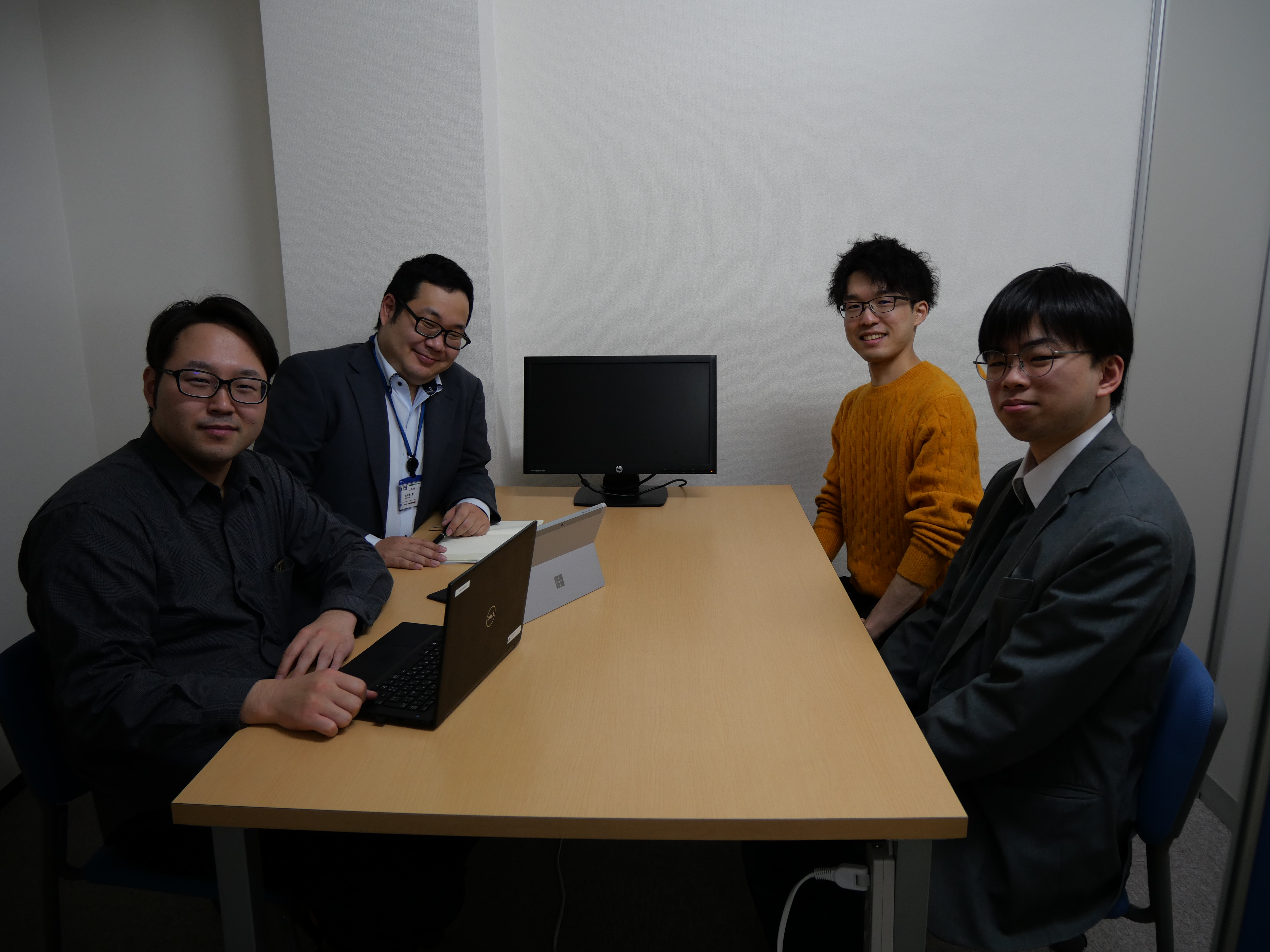 フラワーヒルズ株式会社